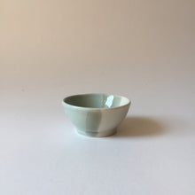 Load image into Gallery viewer, White Stoneware Bowl