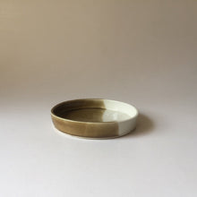 Load image into Gallery viewer, White Stoneware Plates