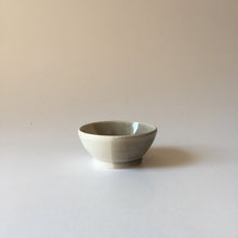 Load image into Gallery viewer, White Stoneware Bowl